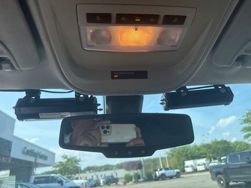 Used 2016 GMC Canyon SLE w/ SLE Convenience Package image 23