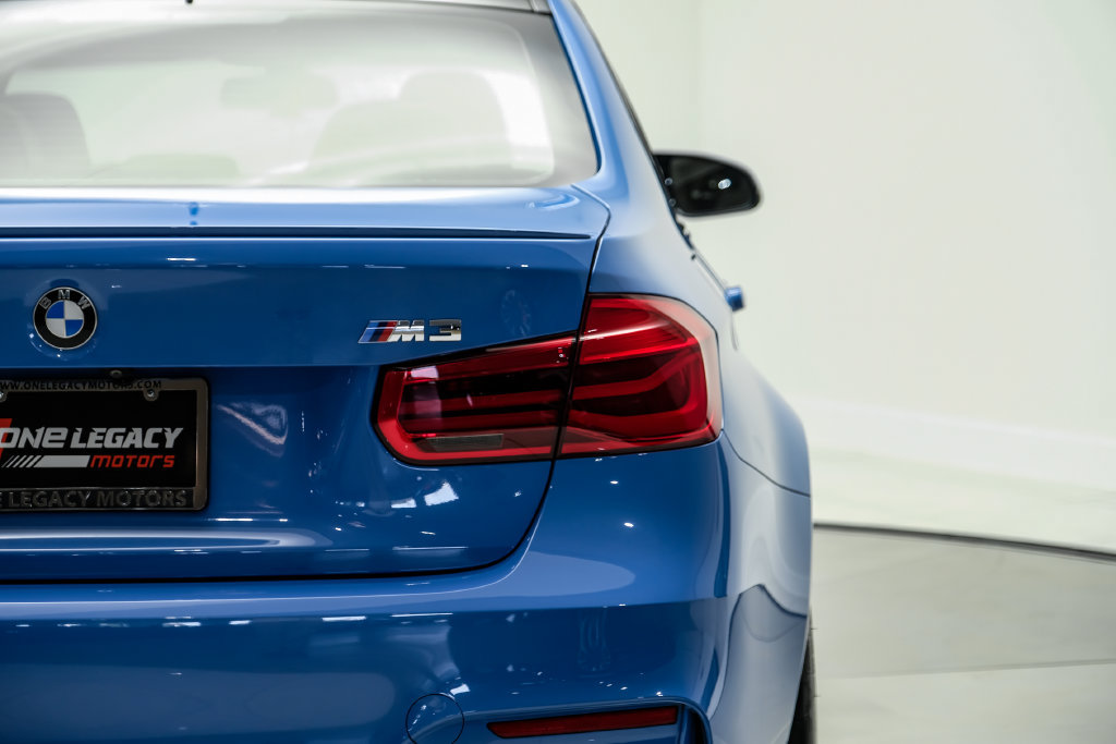 Used 2018 BMW M3 RWD image 62