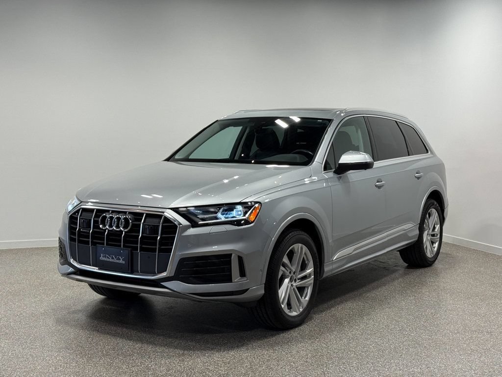 Used 2023 Audi Q7 2.0T Premium w/ Convenience Package AWD/4WD image 1