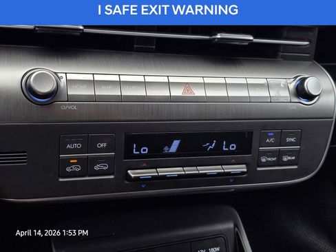 Certified 2024 Hyundai Kona SEL w/ Convenience Package image 23