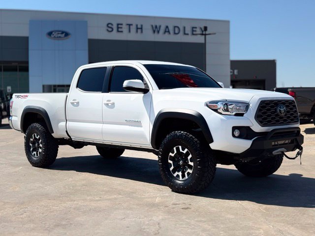 Used 2022 Toyota Tacoma TRD Off-Road AWD/4WD image 1