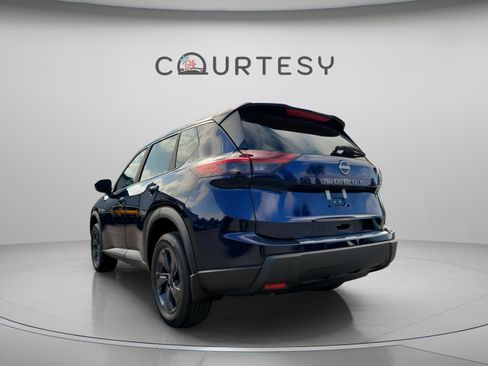 New 2026 Nissan Rogue SV image 2