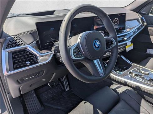 New 2026 BMW X5 xDrive50e w/ M Sport Package AWD/4WD image 3