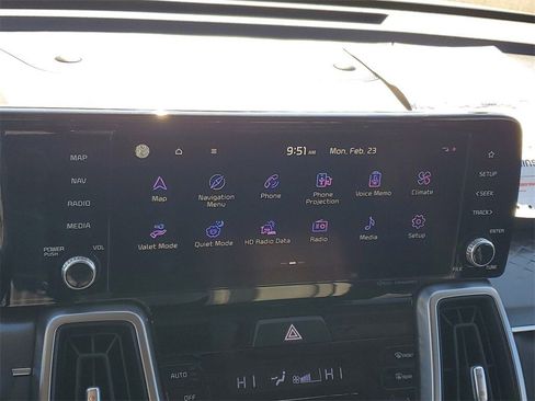 Used 2022 Kia Sorento S w/ Panoramic Sunroof Package image 17