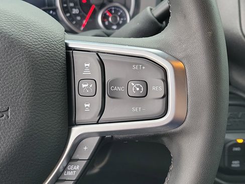 Used 2025 RAM 3500 Tradesman w/ Safety Group image 27