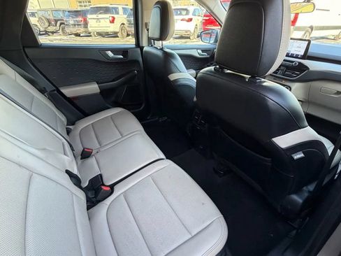 Used 2020 Ford Escape SEL FWD image 11