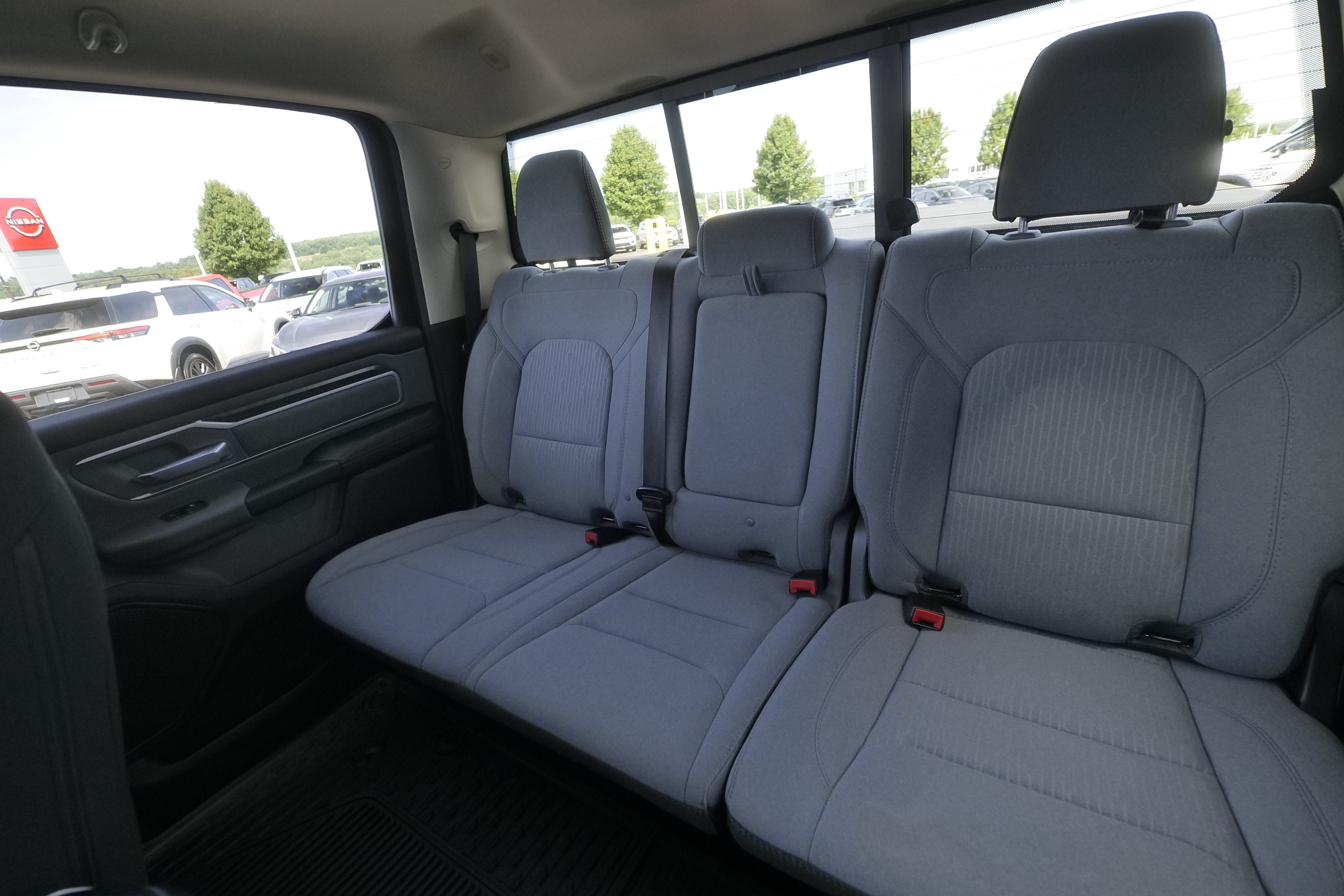 Used 2020 RAM 1500 Big Horn AWD/4WD image 26