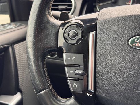 Used 2016 Land Rover LR4 HSE LUX AWD/4WD image 47