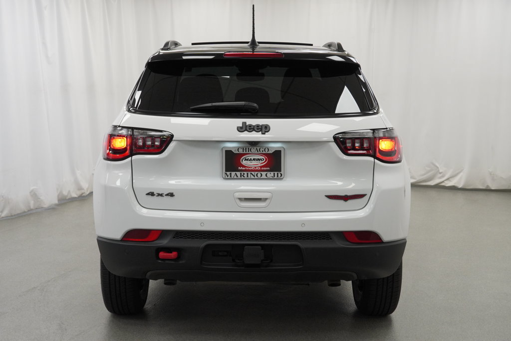 Certified 2023 Jeep Compass Trailhawk w/ Sun and Sound Group AWD/4WD image 21