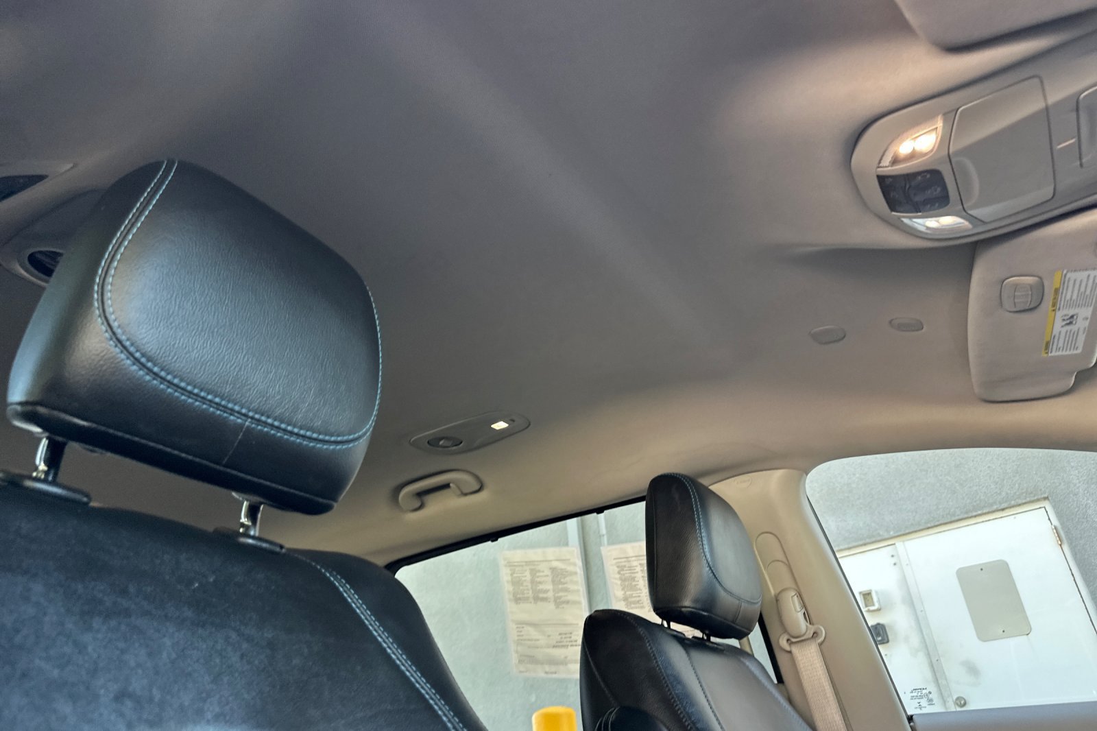 Used 2021 Chrysler Pacifica Touring-L FWD image 18