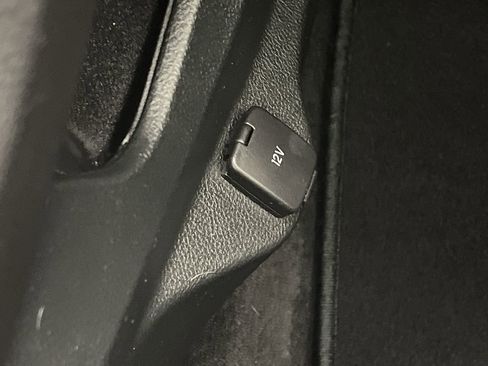 Used 2022 Ford Edge SEL w/ Convenience Package image 23