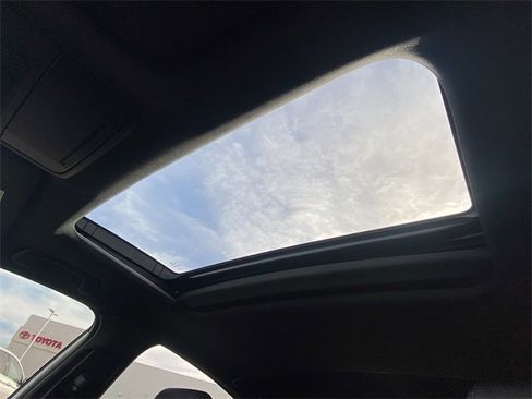 Used 2022 Honda Civic Sport Touring image 32