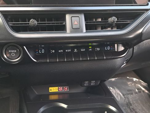 Used 2023 Lexus UX 250h FWD w/ Accessory Package (Z2) image 25