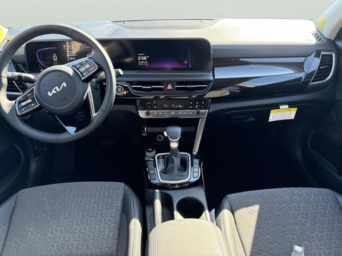 New 2026 Kia Seltos S image 15