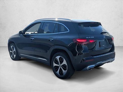 Used 2025 Mercedes-Benz GLA 250 image 7