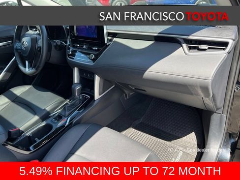 Certified 2024 Toyota Corolla Cross XLE w/ Convenience Package AWD/4WD image 18