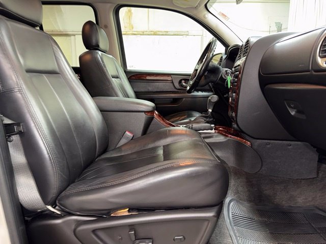 Used 2007 GMC Envoy SLT AWD/4WD image 23