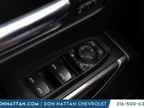 Used 2019 Chevrolet Silverado 1500 LTZ w/ LTZ Premium Package AWD/4WD image 10