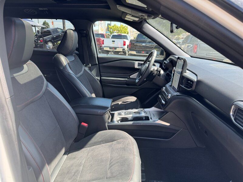 Used 2020 Ford Explorer ST w/ ST Street Pack AWD/4WD image 48