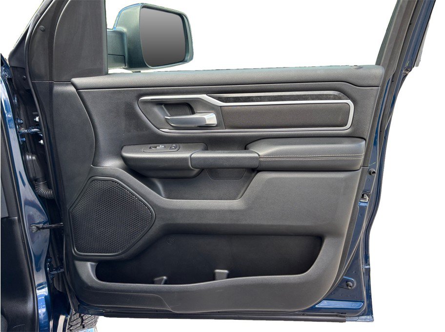 Used 2023 RAM 1500 Big Horn AWD/4WD image 40