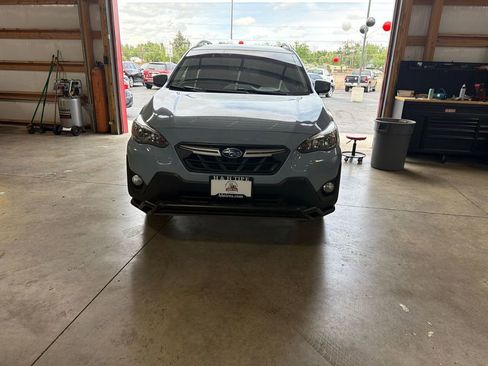 Used 2021 Subaru Crosstrek 2.0i Premium AWD/4WD image 5