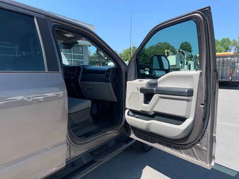 Used 2019 Ford F350 XL w/ Power Equipment Group AWD/4WD image 22