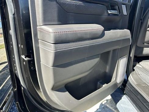 Used 2022 GMC Sierra 1500 AT4X image 21