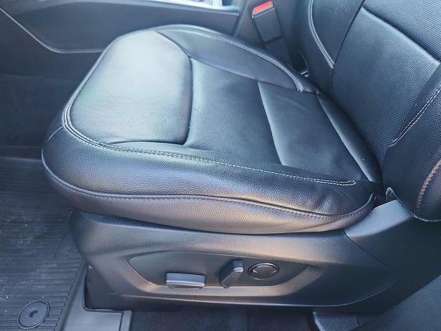 Used 2023 Ford Explorer Limited w/ Equipment Group 301A AWD/4WD image 25