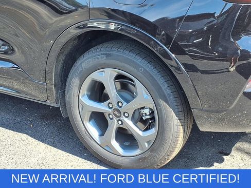 Certified 2024 Ford Escape ST-Line w/ Tech Pack #1 AWD/4WD image 8