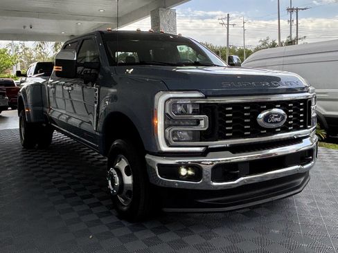 Used 2023 Ford F350 Lariat w/ Lariat Ultimate Package image 12
