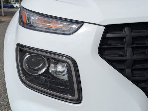 New 2026 Hyundai Venue SE image 13