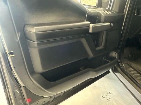 Used 2018 Ford F150 XLT w/ Equipment Group 302A Luxury image 34