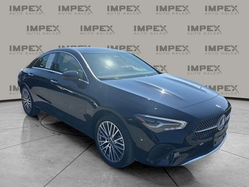 Used 2025 Mercedes-Benz CLA 250 4MATIC image 7