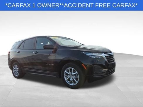 Used 2024 Chevrolet Equinox LS w/ LS Convenience Package image 1