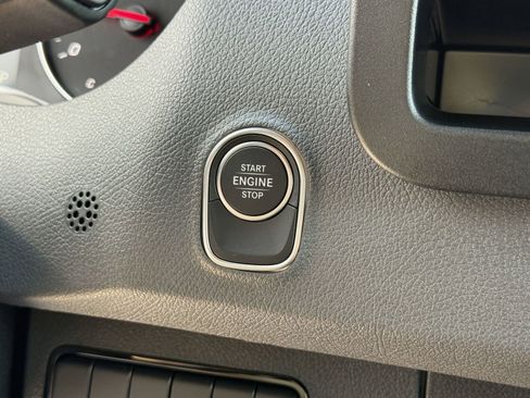 New 2025 Mercedes-Benz Sprinter 2500 image 23