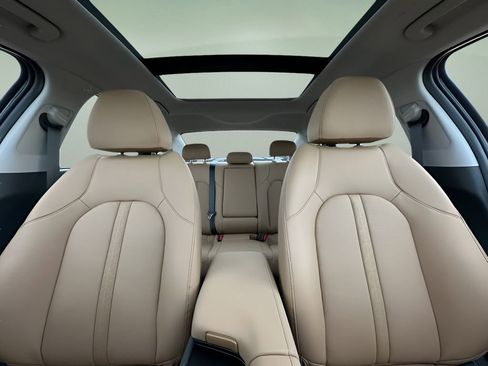 New 2025 Hyundai Sonata Limited image 11