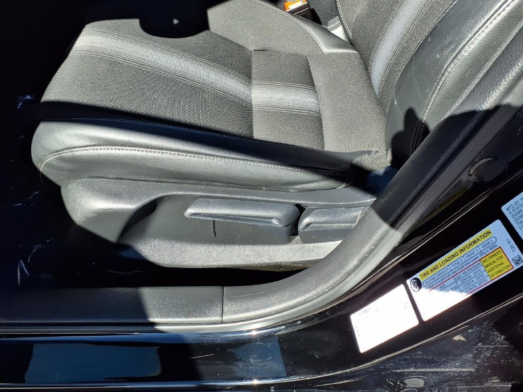 Used 2025 Honda Civic Sport image 22