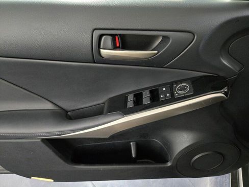 Certified 2020 Lexus IS 300 image 29