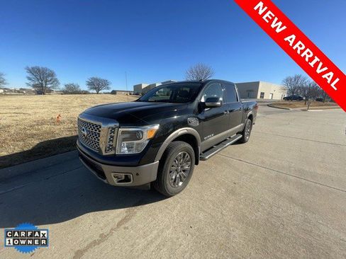 Used 2017 Nissan Titan Platinum Reserve image 7