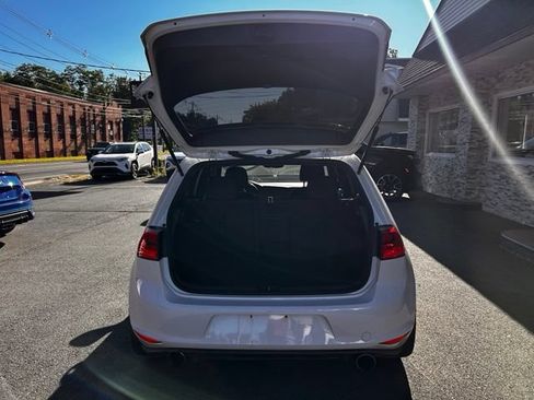 Used 2017 Volkswagen GTI Sport FWD image 17
