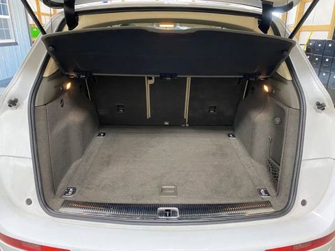 Used 2017 Audi Q5 2.0T Premium Plus w/ Technology Package image 30