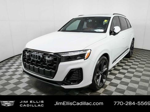 Used 2025 Audi Q7 3.0T Prestige AWD/4WD image 28