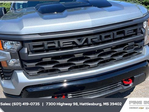 New 2026 Chevrolet Silverado 1500 Custom Trail Boss w/ LPO, Dark Essentials Package AWD/4WD image 22