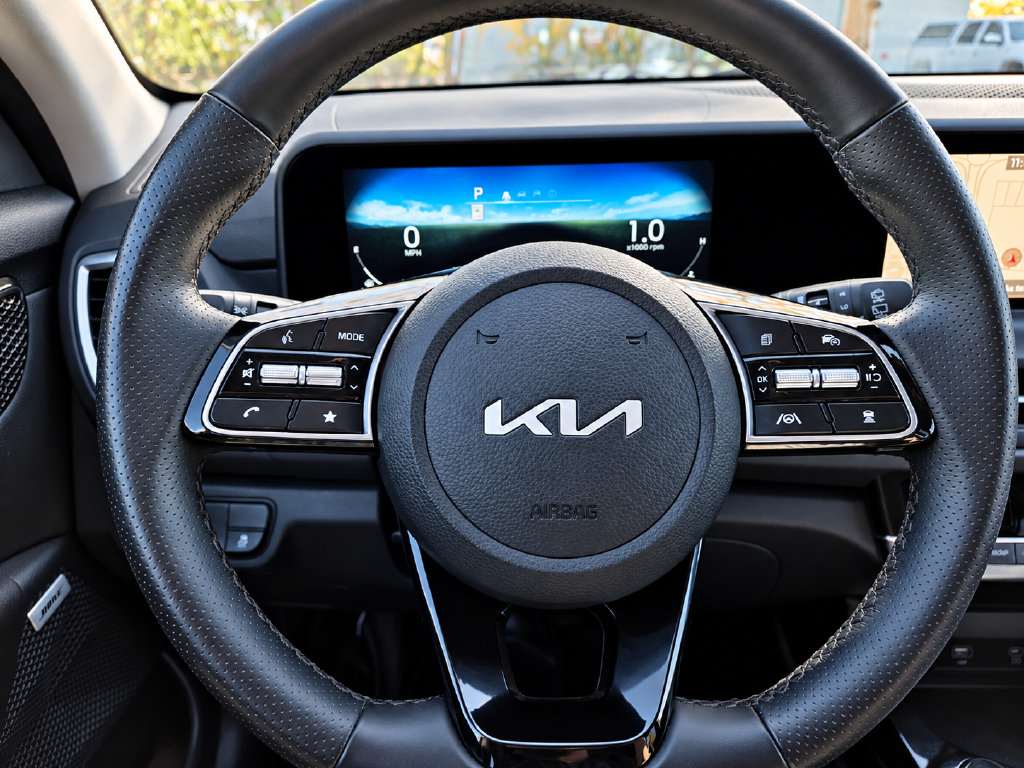 Certified 2024 Kia Seltos SX AWD/4WD image 5