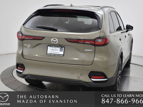 Certified 2025 MAZDA CX-70 Plug-In Hybrid w/ Premium Pkg image 18