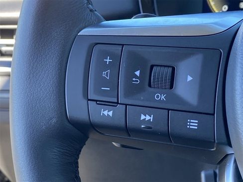 Certified 2026 INFINITI QX60 Luxe w/ Cargo Package image 33