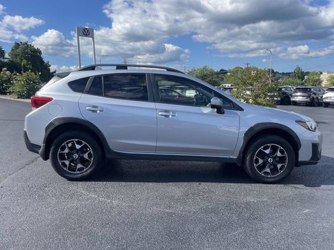 Used 2018 Subaru Crosstrek 2.0i Premium w/ Popular Package #2 AWD/4WD image 4