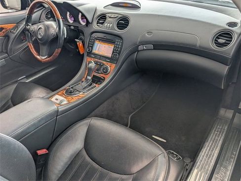 Used 2011 Mercedes-Benz SL 550 image 12