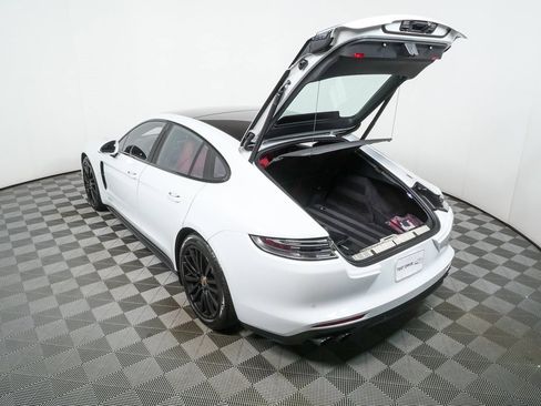 Certified 2023 Porsche Panamera GTS image 34