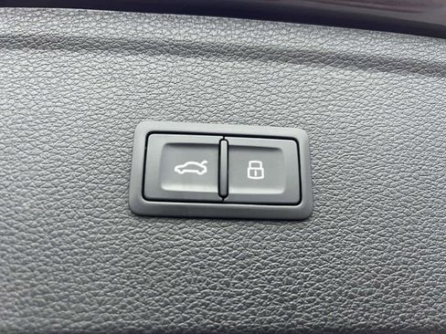 Used 2019 Audi Q5 2.0T Premium Plus image 7